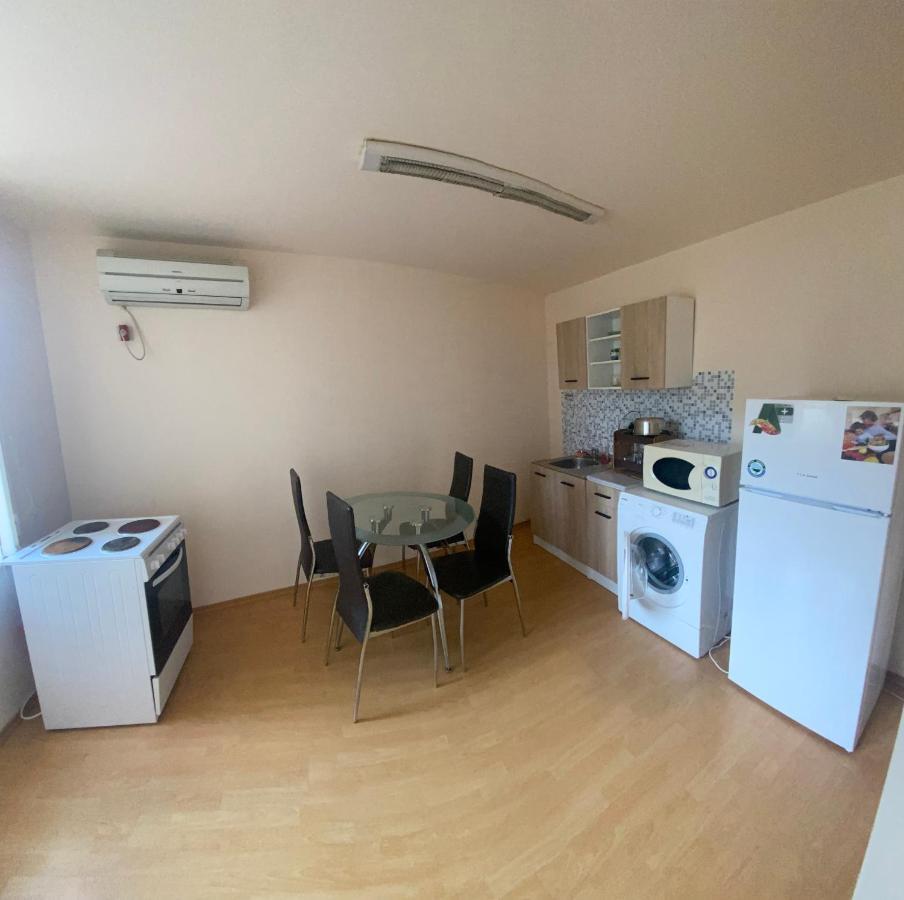 Стаи За Гости Маринови Provadiya Eksteriør billede